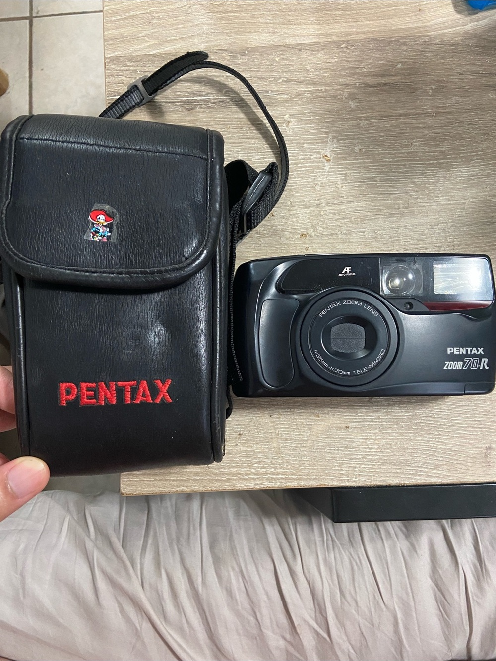Vintage Pentax Zoom 70-R Black Camera with Case